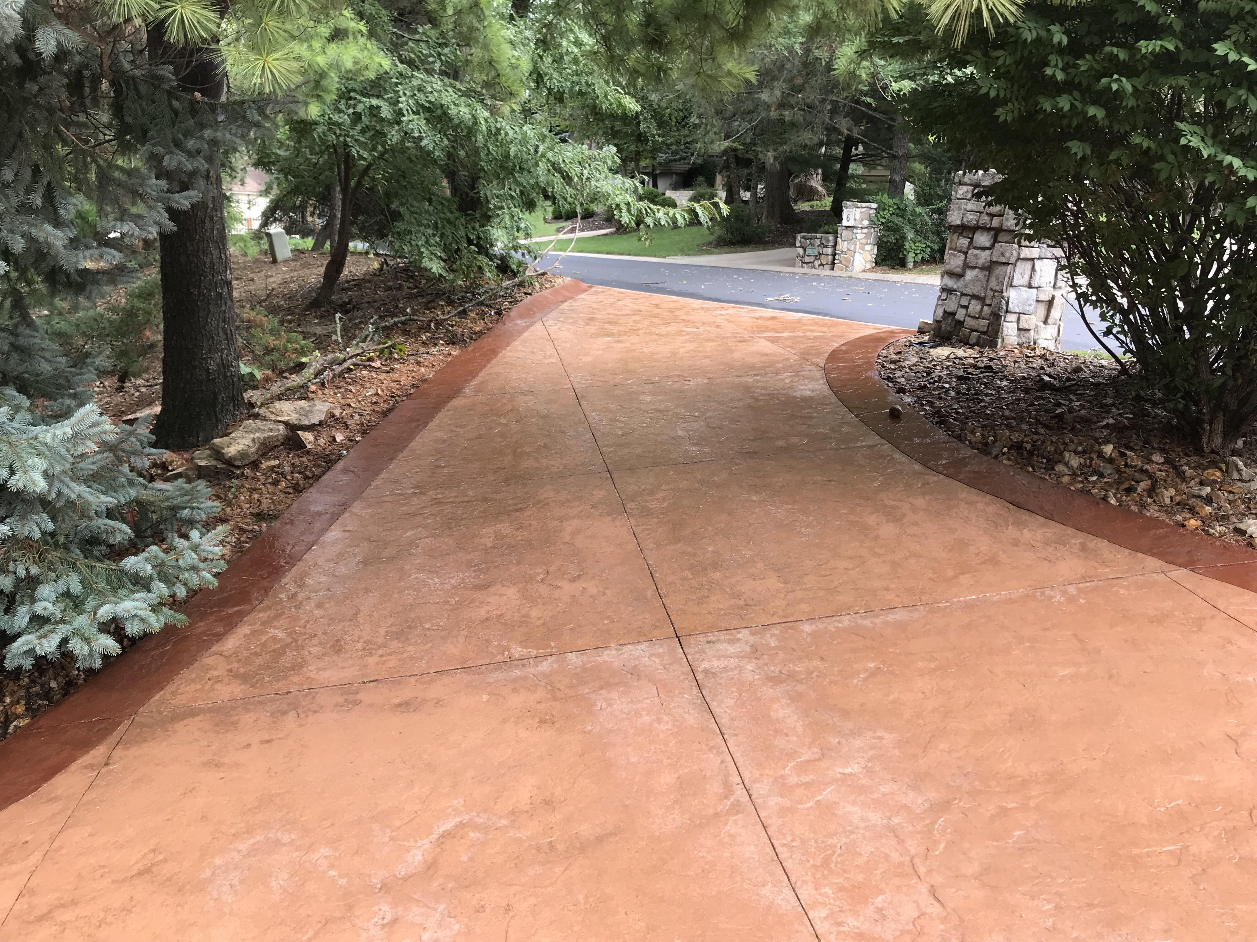 concrete-and-driveway-seal-sealing-sealant-Kansas-City