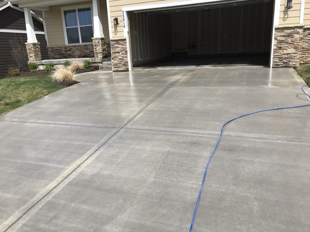 Summer Concrete Sealing In Kansas City Rock Solid Seal